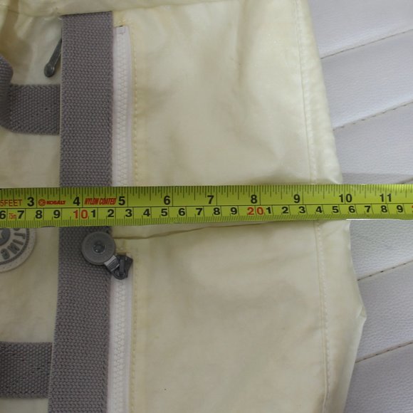 Kipling Cade  yellow versatile Kipling Cade  tote shoulder bag 15"x 10" x 5" - Picture 11 of 12